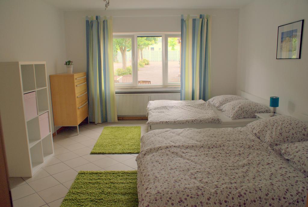 Pension Lindenhof Limburg an der Lahn Zimmer foto