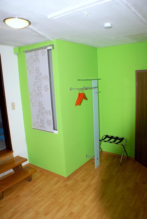 Pension Lindenhof Limburg an der Lahn Zimmer foto